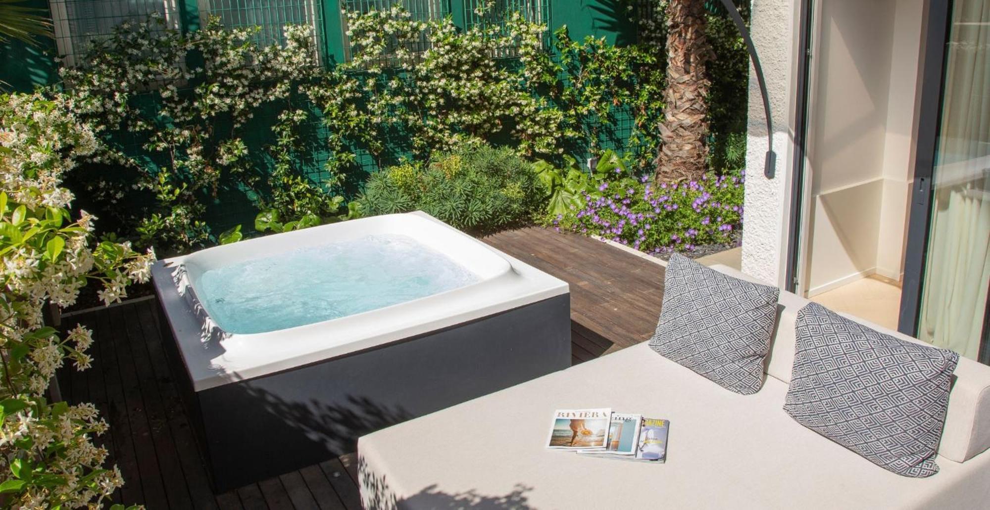 Casa Riva Hotel Riccione Ngoại thất bức ảnh